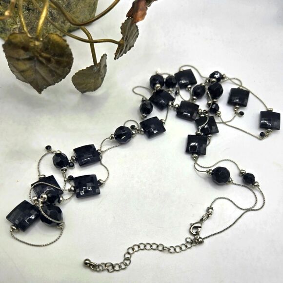 "5/$25" Long Silvertone Black Faceted Acrylic Bead Station Adjustable Necklace - Picture 1 of 7